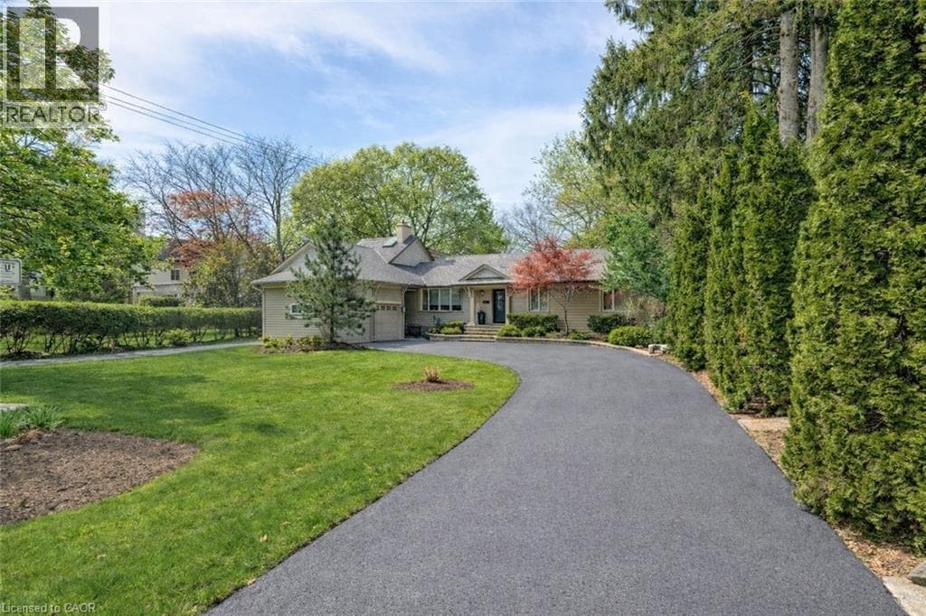 4391 LAKESHORE Road photo 4