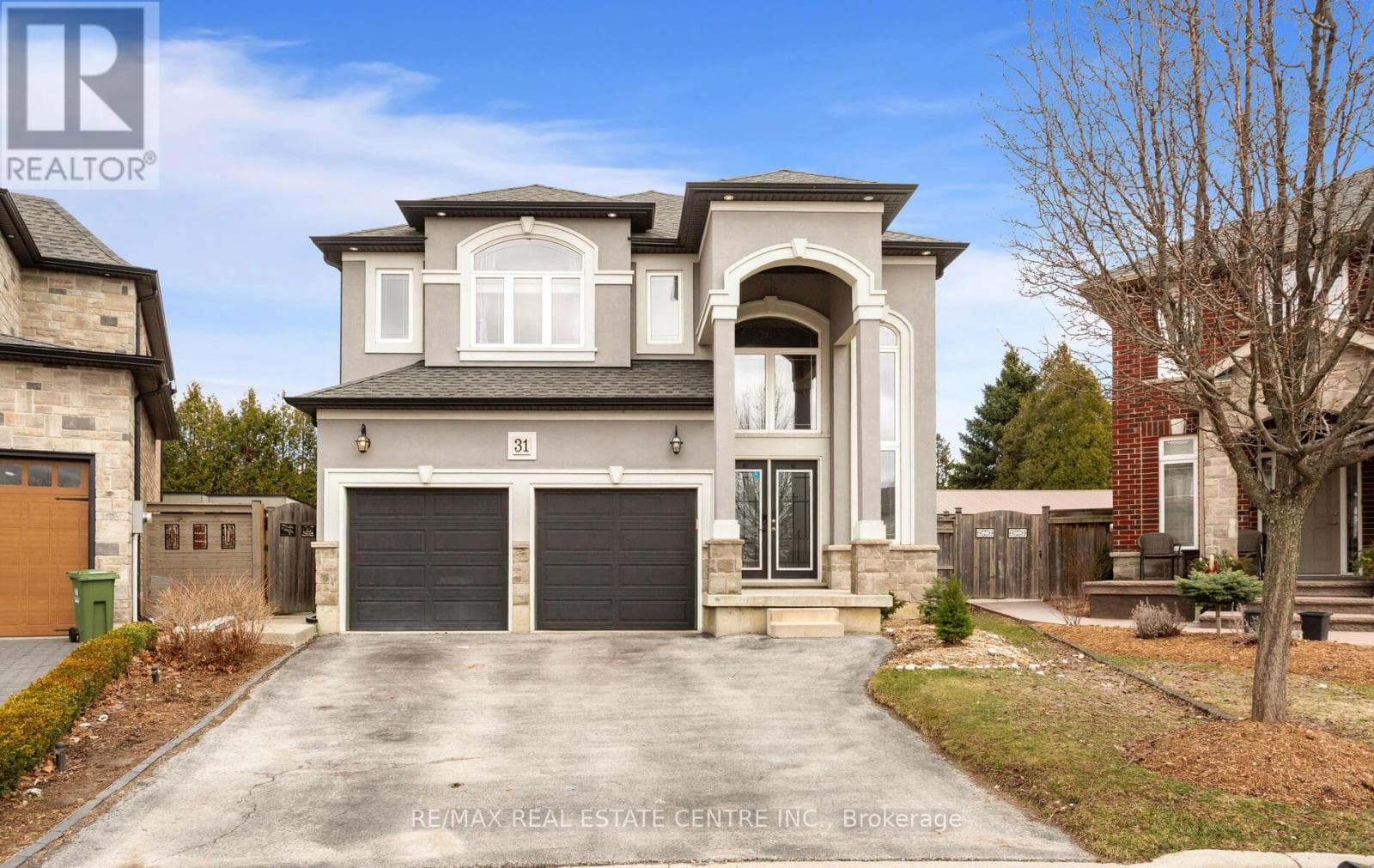 31 RIANNA COURT photo 2