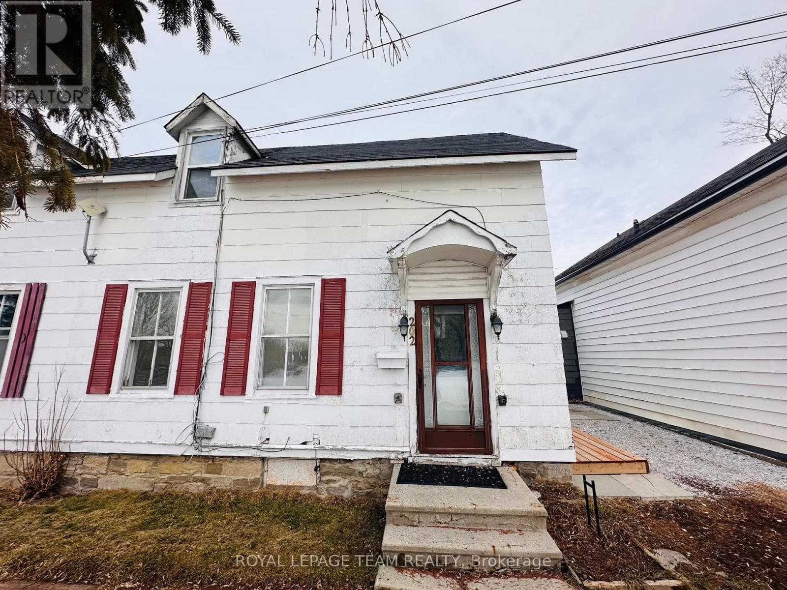 2 bed 1 bath single family at 202 BELL STREET — $249,900