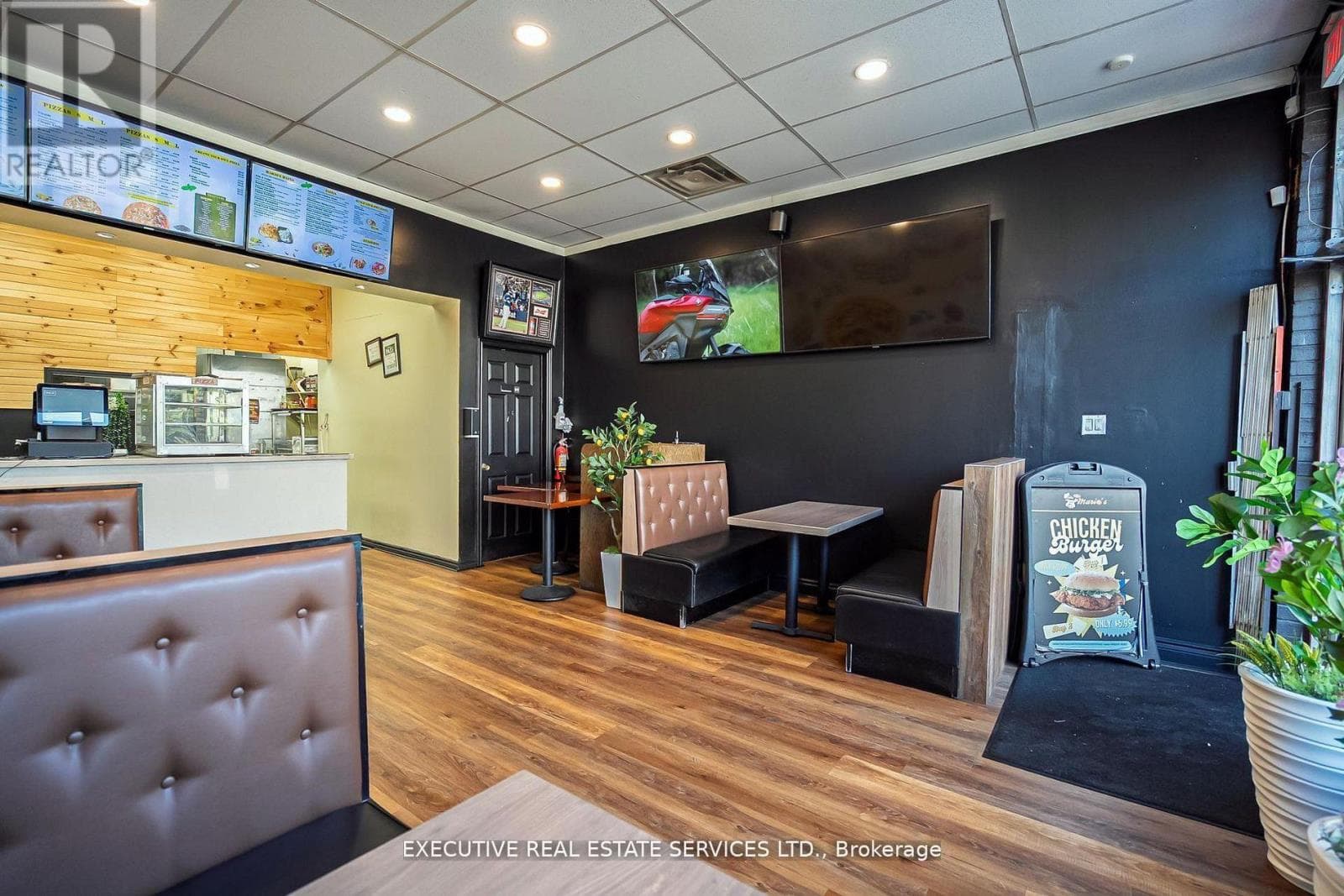 355 PITFIELD ROAD photo 4