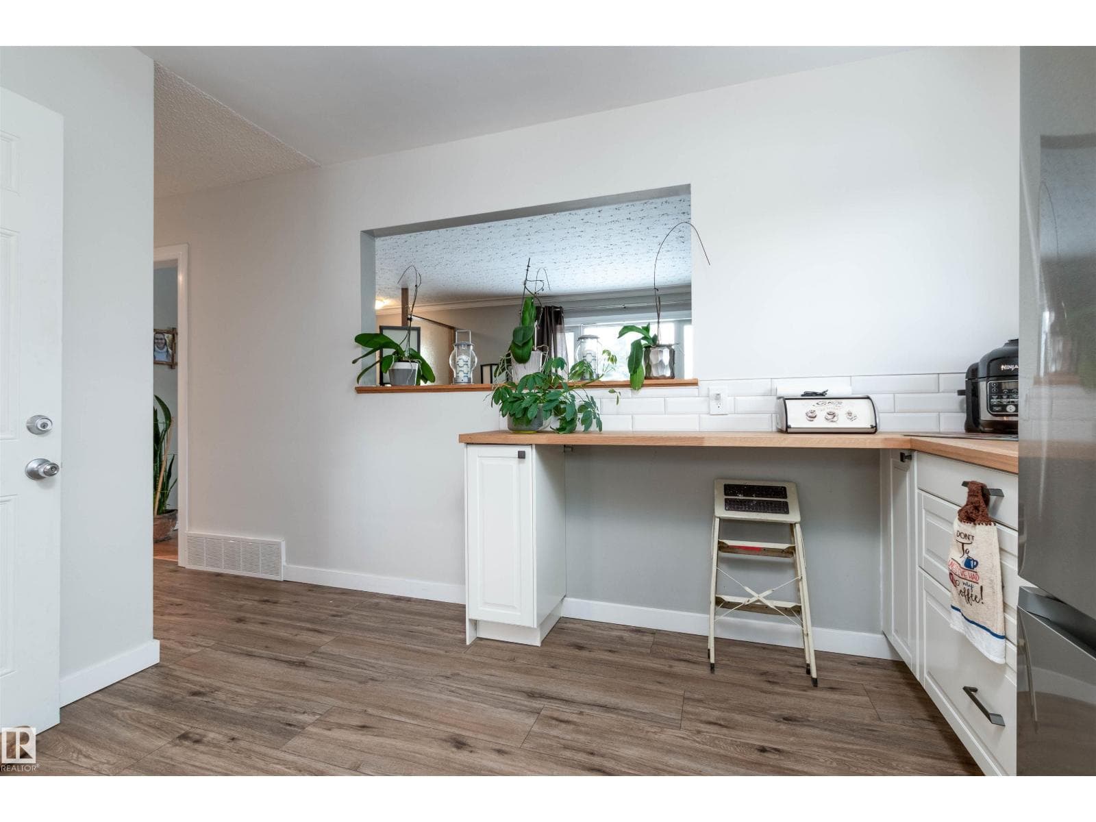 12836 107 ST NW photo 5