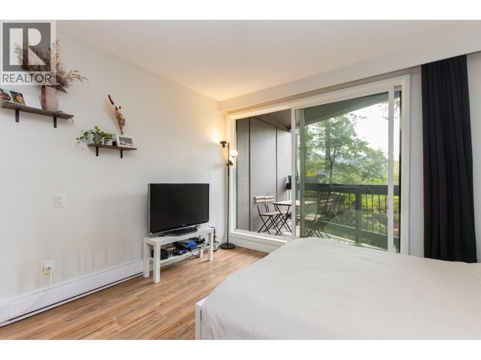 112 2109 WHISTLER ROAD photo 4