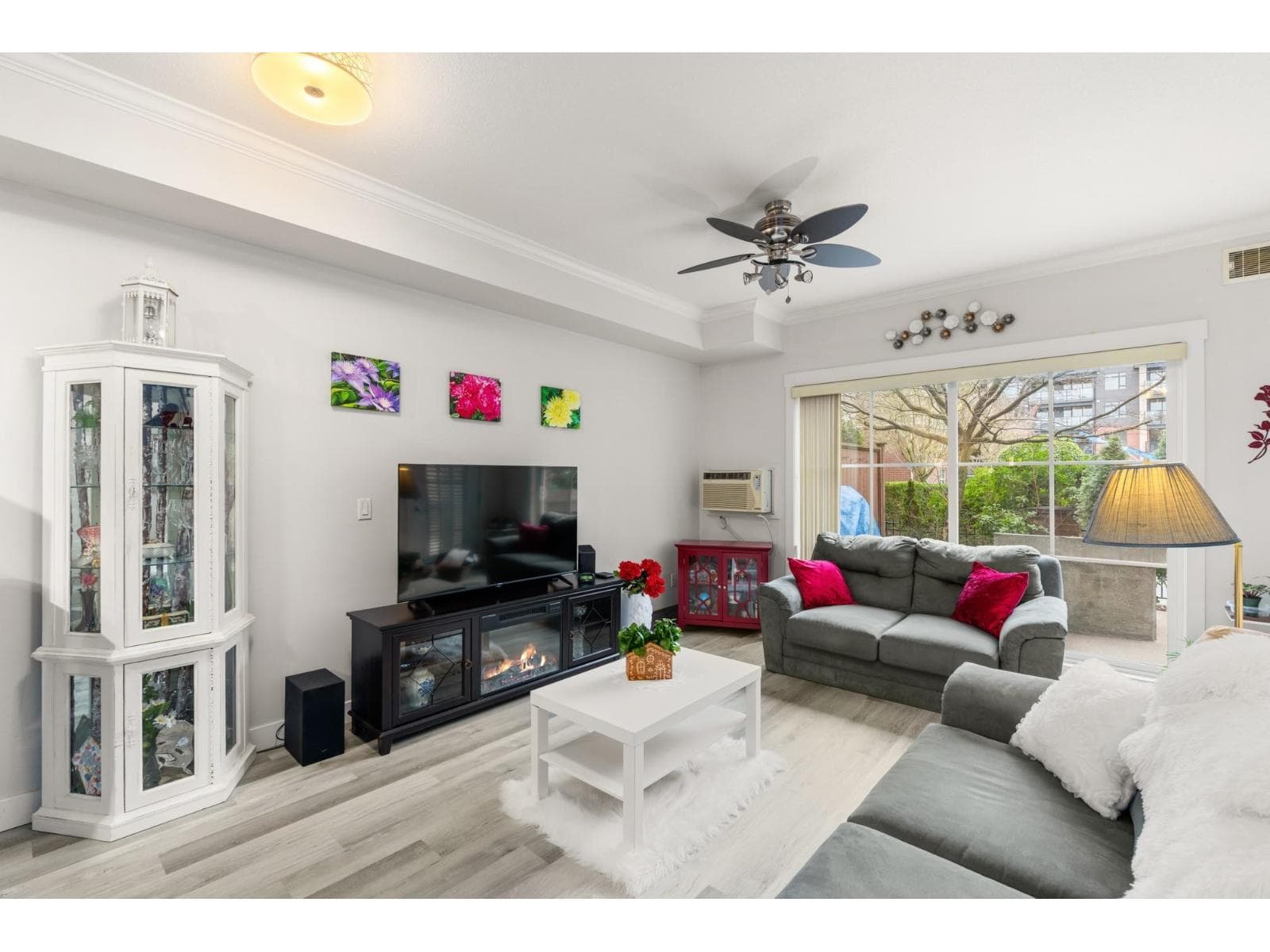 104 17769 57 AVENUE photo 3