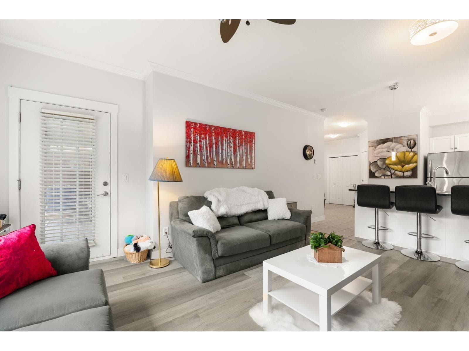 104 17769 57 AVENUE photo 5