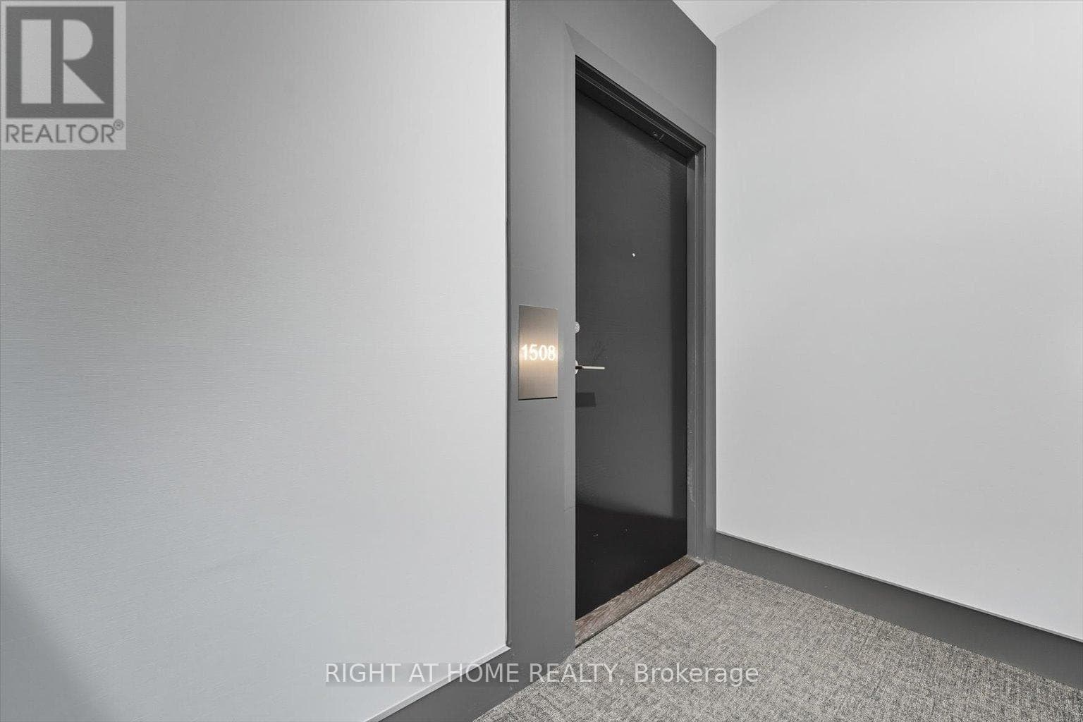 1508 - 3 ROSEWATER STREET photo 3
