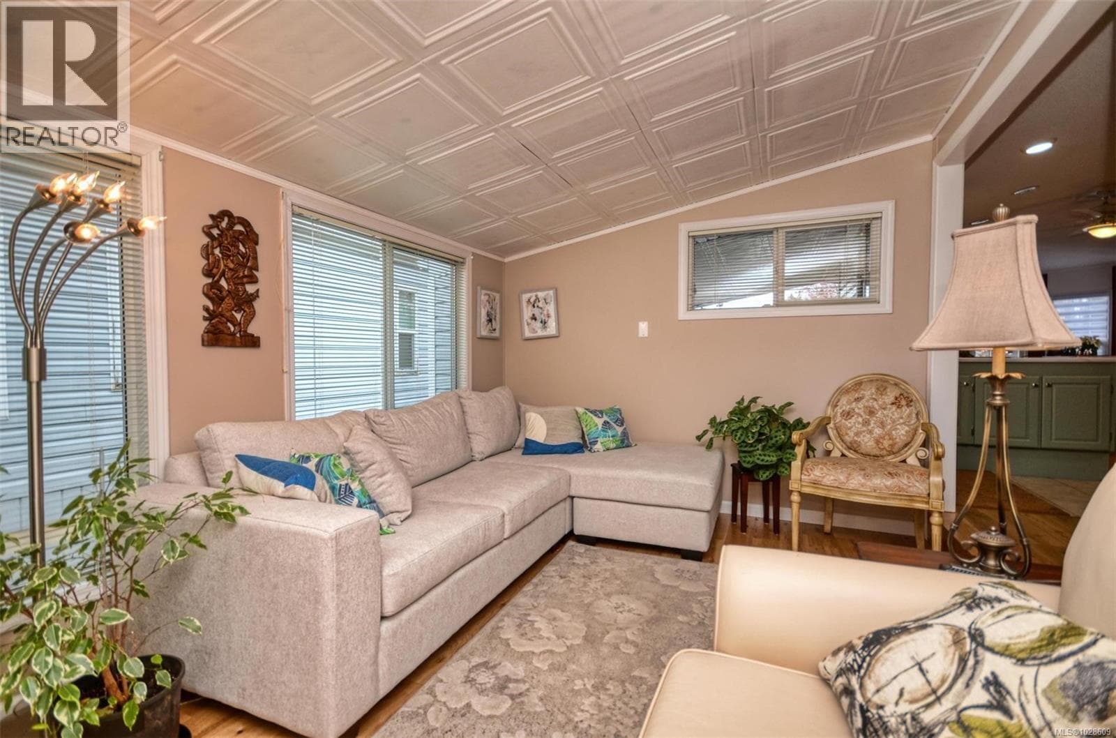 85 7583 Central Saanich Rd photo 4