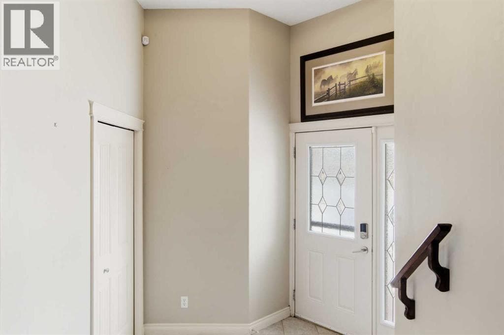 1151 Westmount Drive — photo 3
