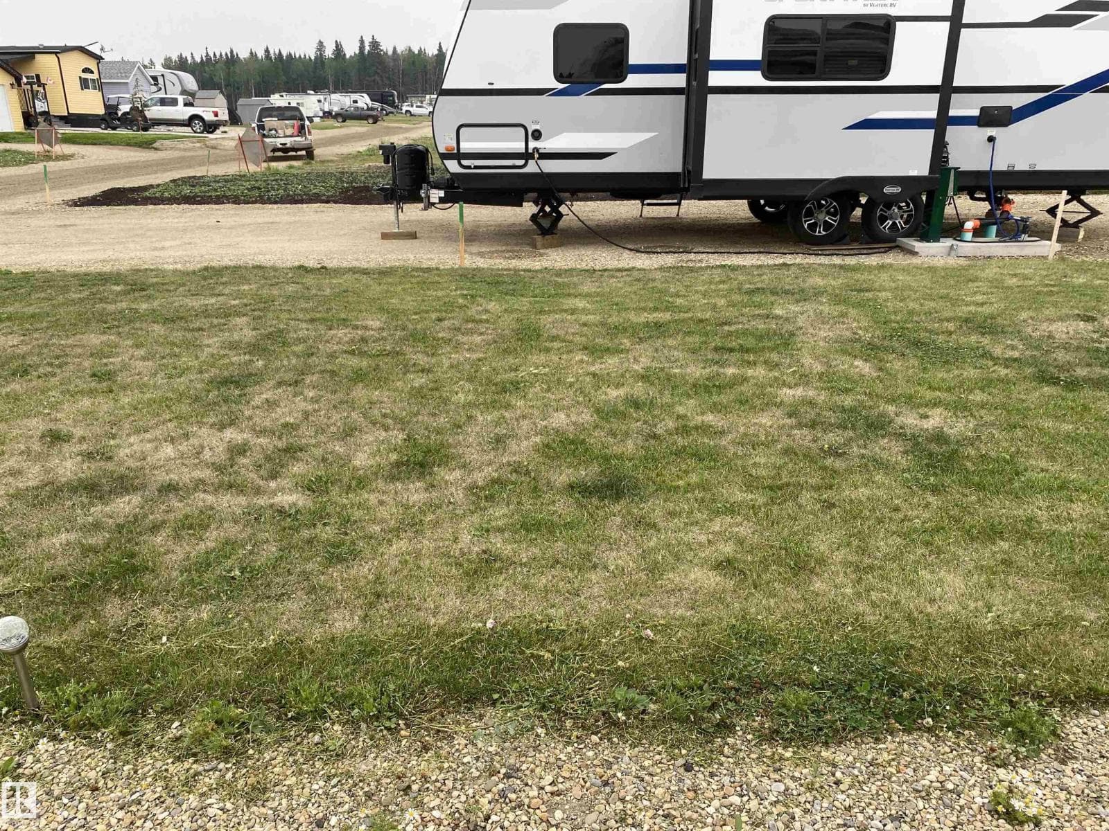 #541 53126 RR 270 — photo 2