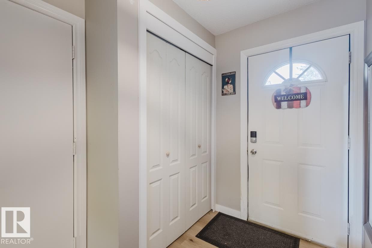 #17 9520 174 ST NW photo 4