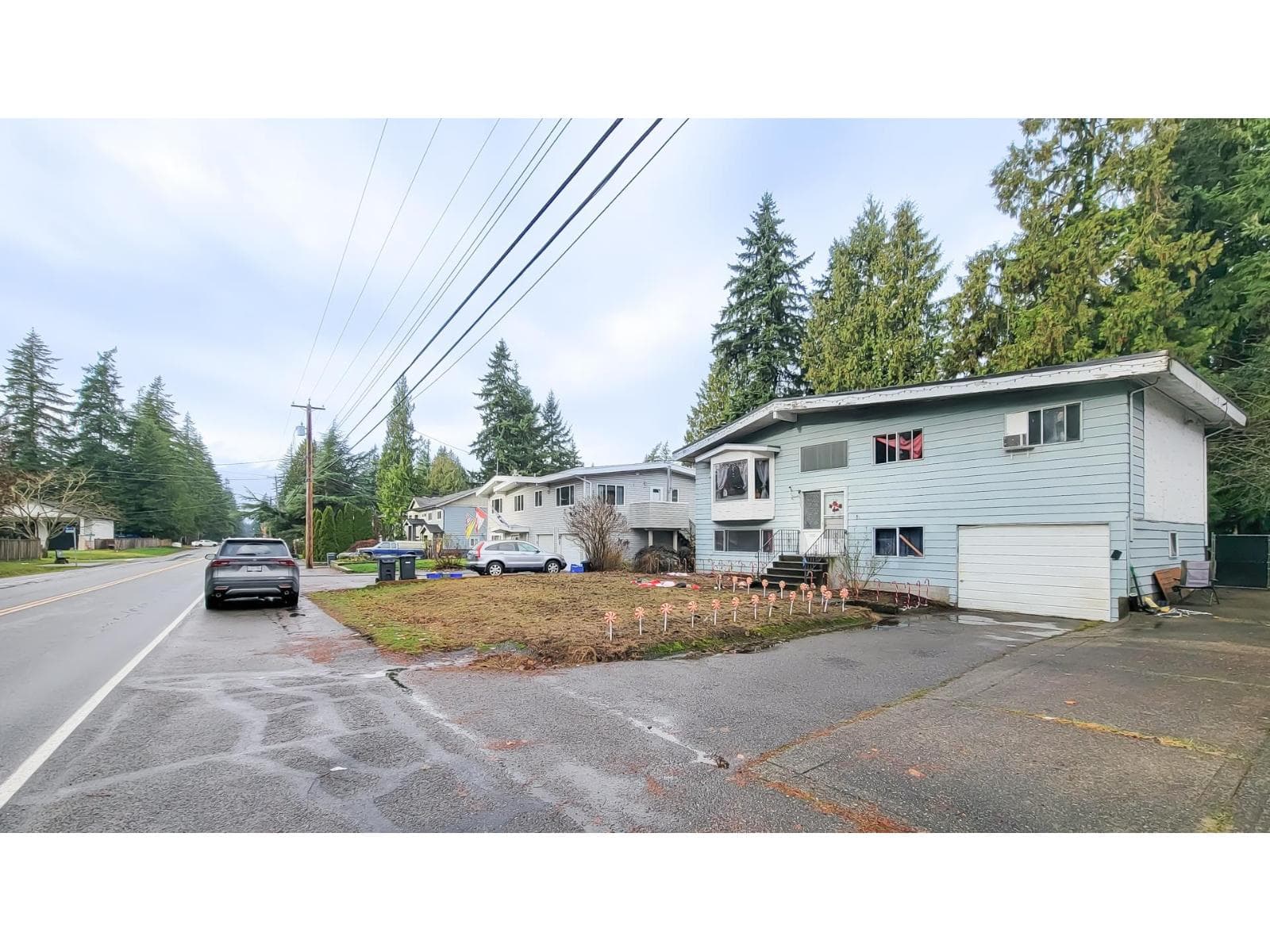 20567 42 AVENUE photo 3