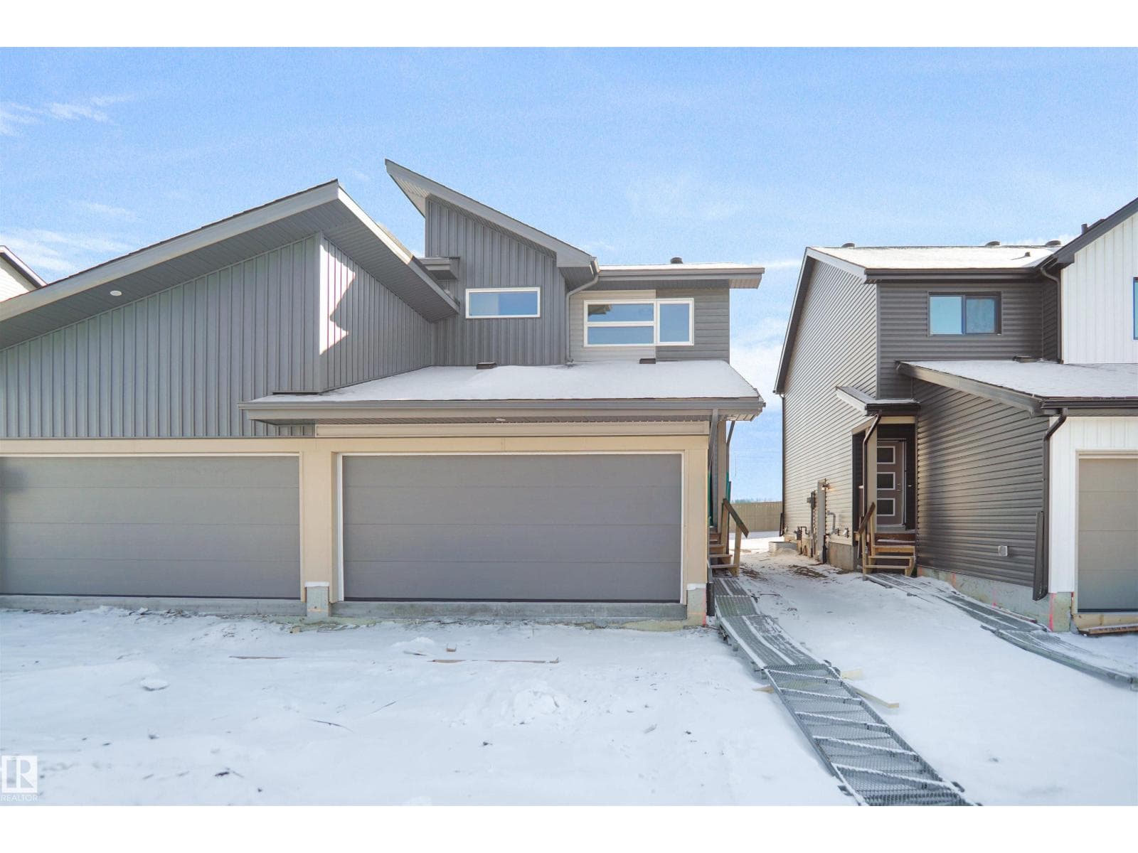 8893 Carson WY SW photo 2
