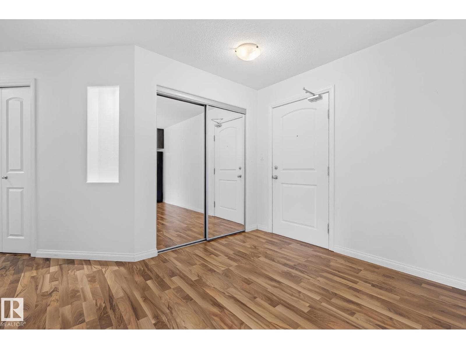 #216 1204 156 ST NW photo 2