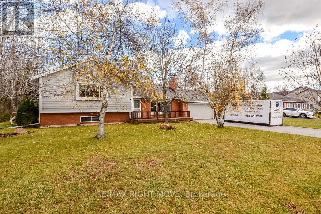 3811 LEO CRESCENT photo 2