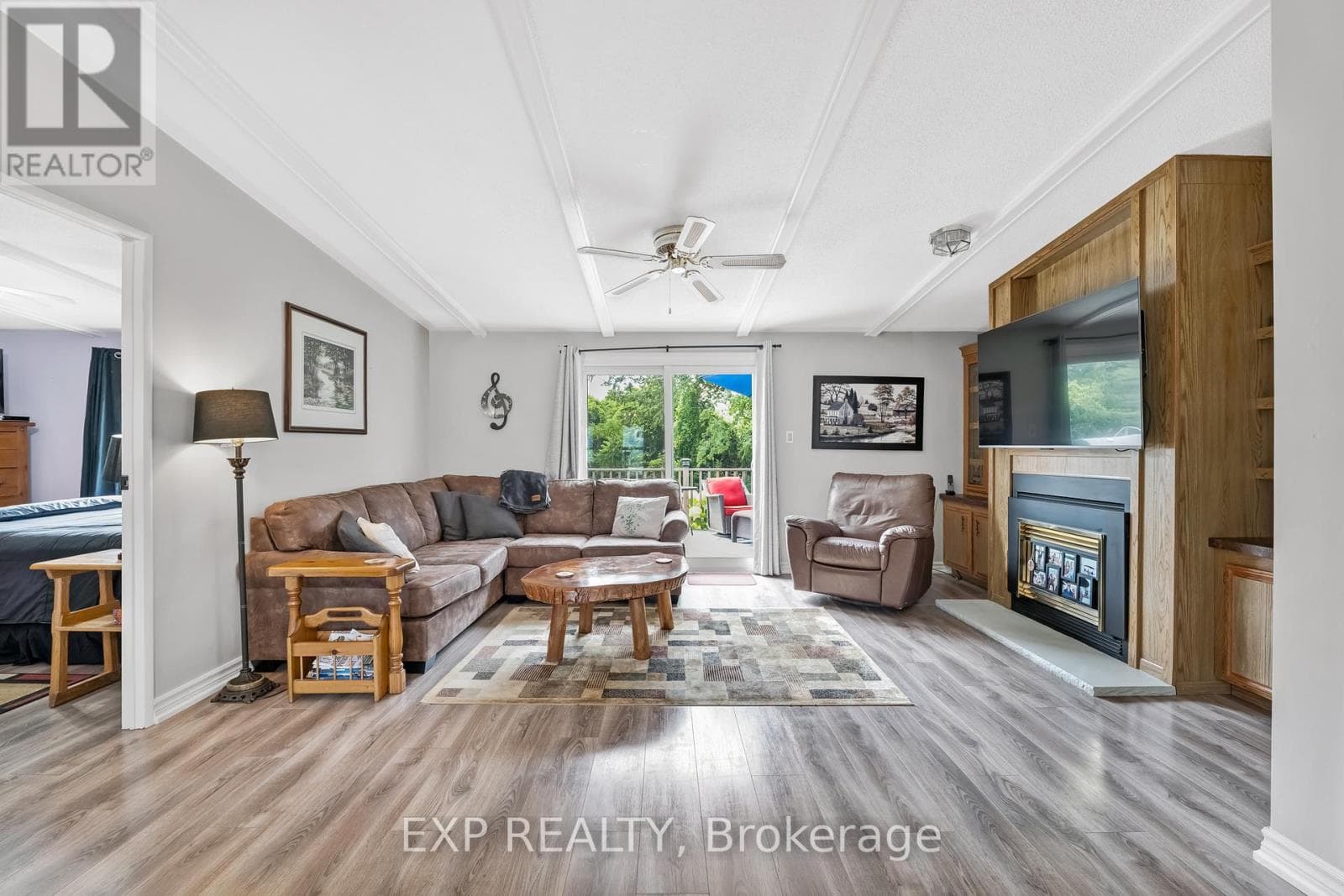 25 JUNO CRESCENT photo 4