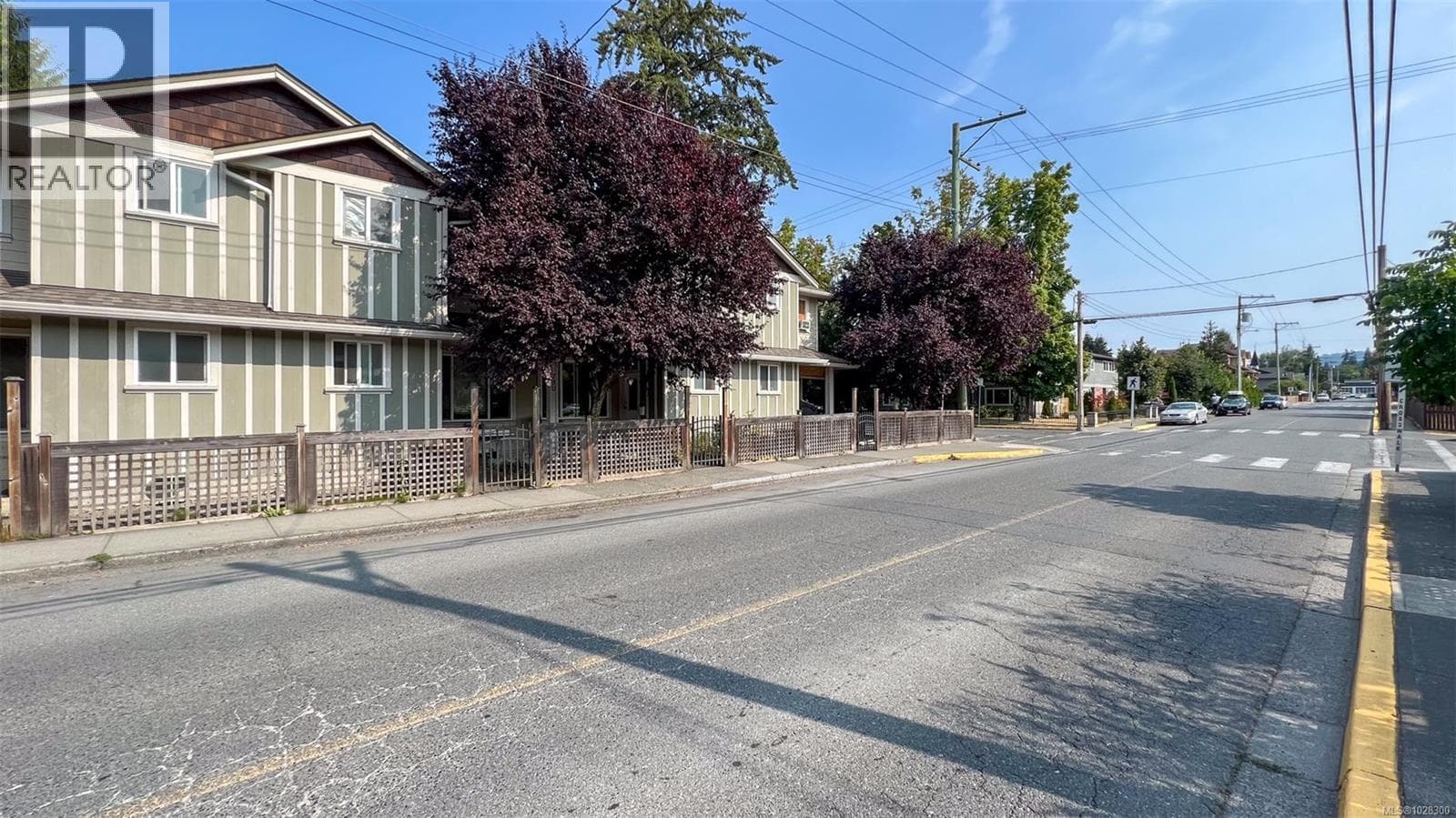 4 730 Jubilee St photo 2