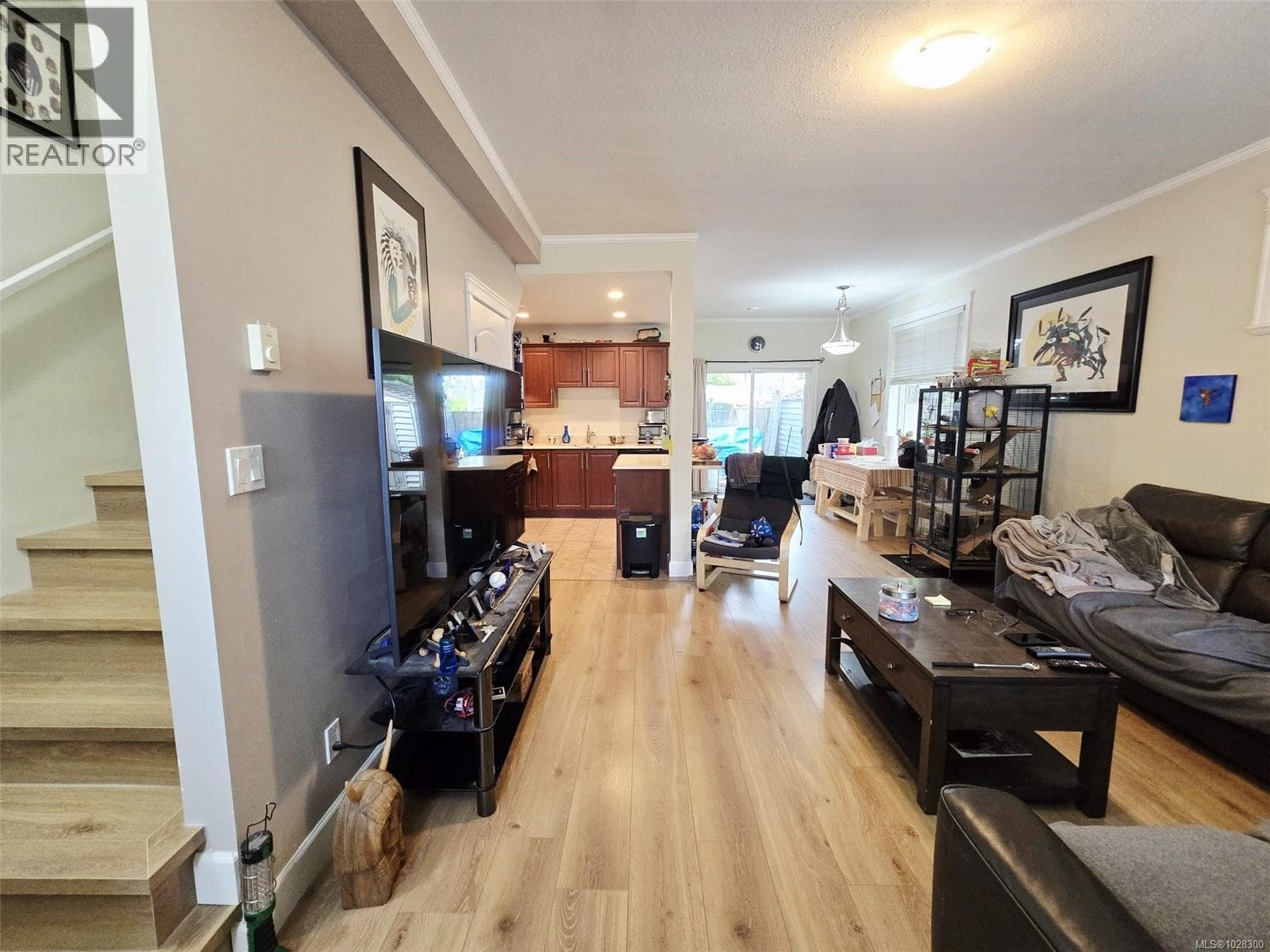 4 730 Jubilee St photo 5