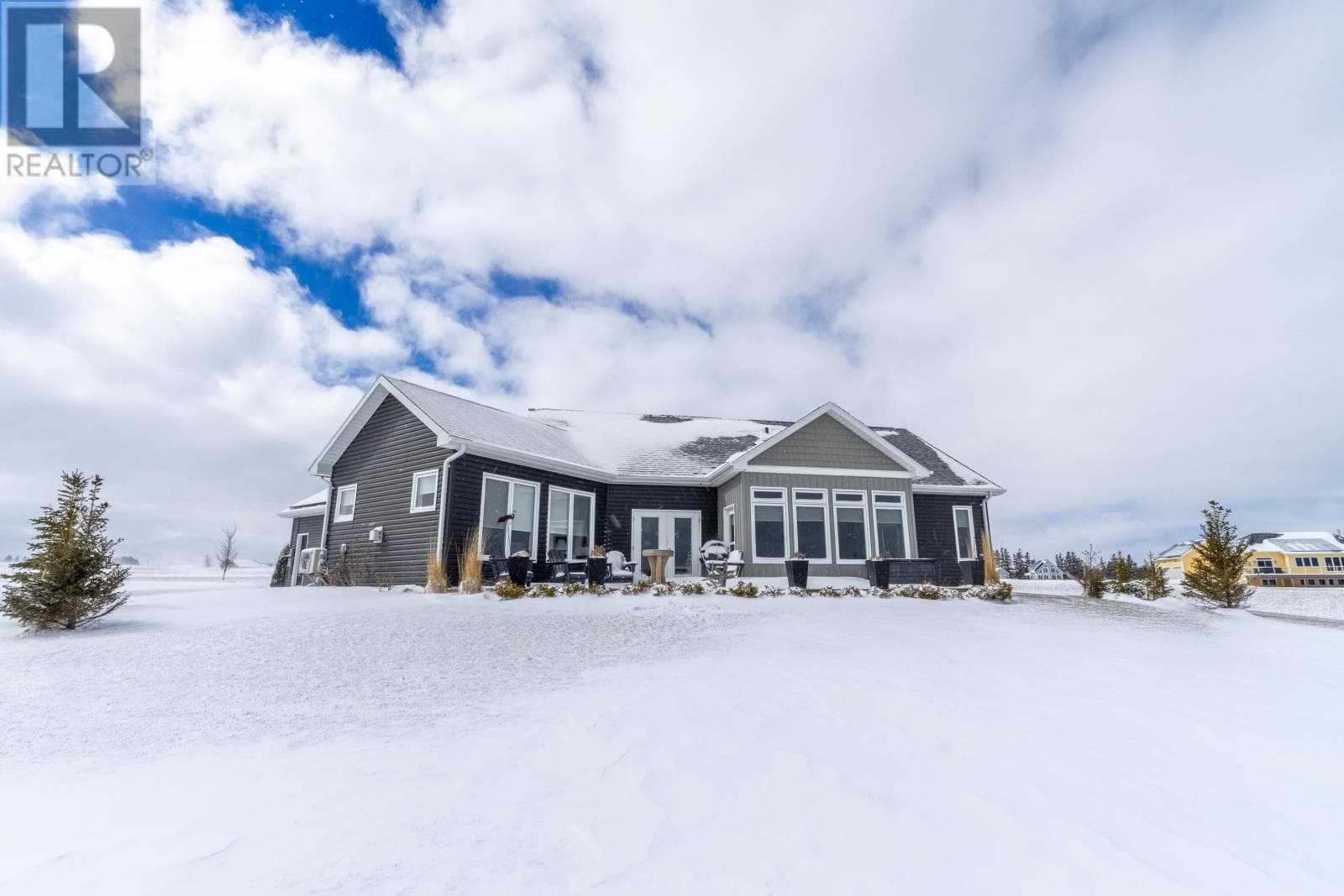 148 BLUE BAY Drive photo 5