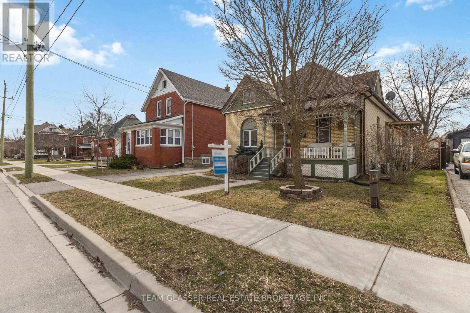 57 LOCUST STREET photo 3