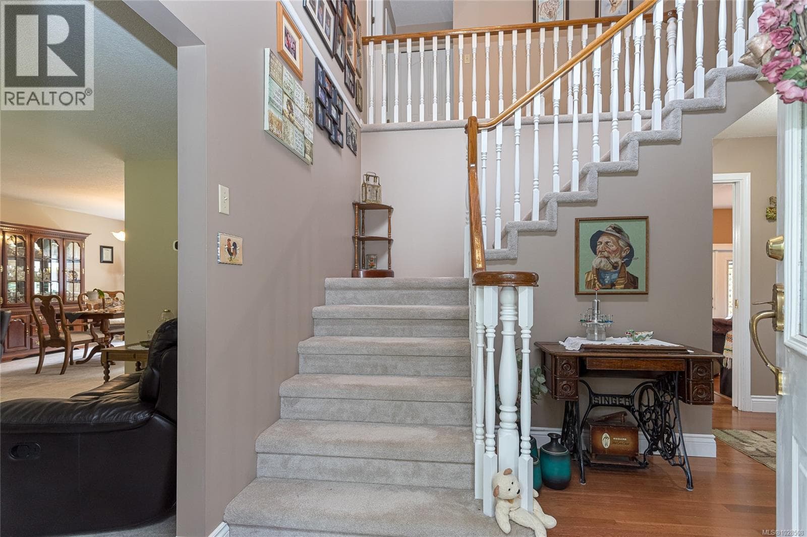 3580 Oyster Way Rd photo 3