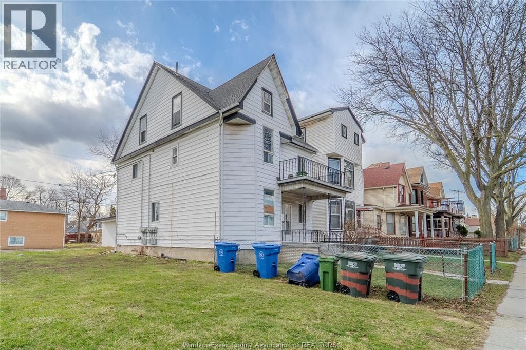 533 Church STREET photo 5