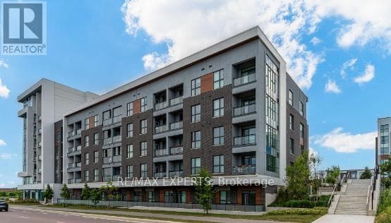1 bed 1 bath single family at 206 - 95 DUNDAS STREET W — $539,900