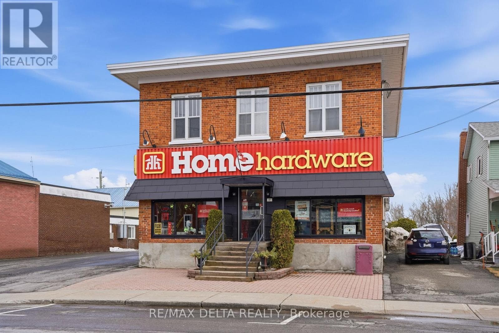 1 bath retail at 17 MAIN STREET E — $1,300,000