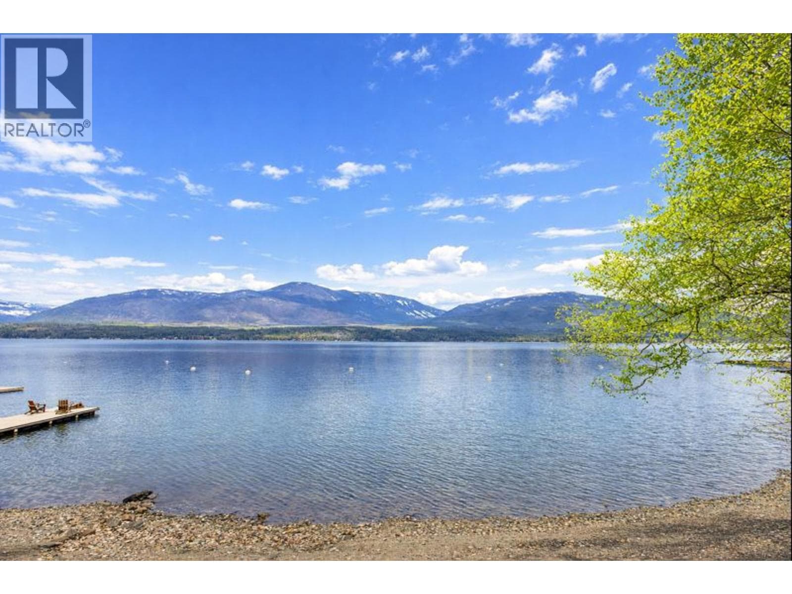 3572 Eagle Bay Road photo 2