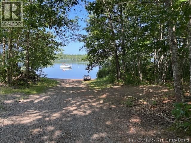 56 Nickerson Point Road photo 4