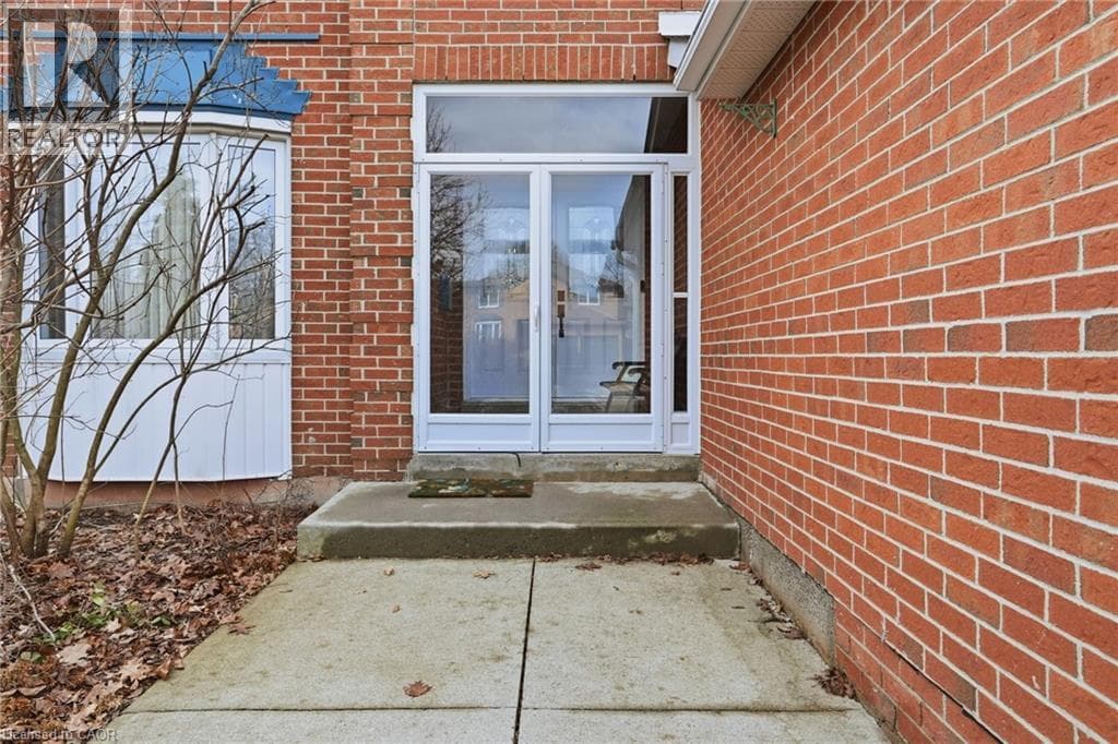 3192 COLEBROOK Court photo 3