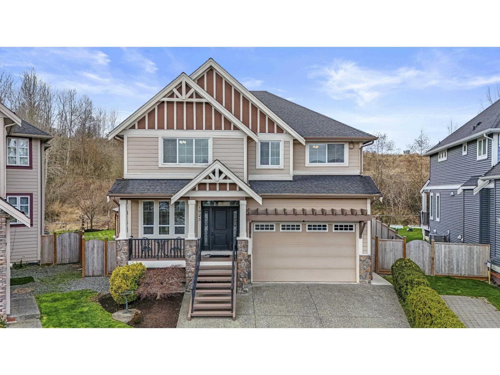6 bed 4 bath single family at 1925 MERLOT BOULEVARD — $1,574,900
