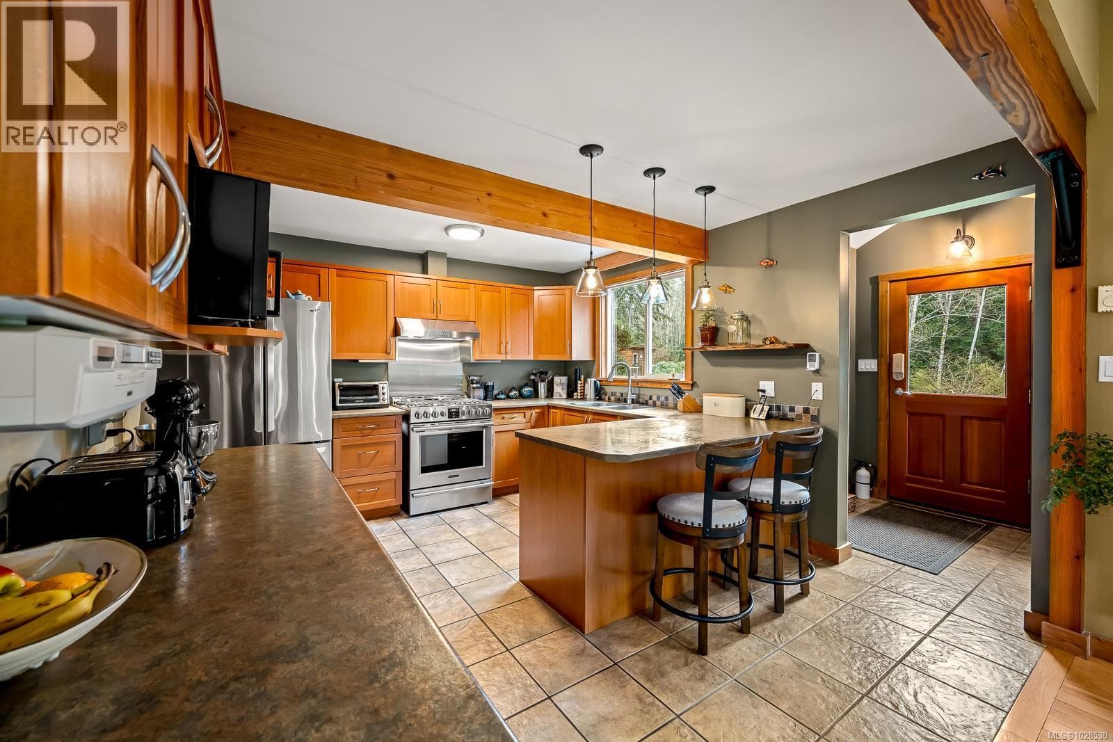 1590 Carrington Bay Rd photo 5