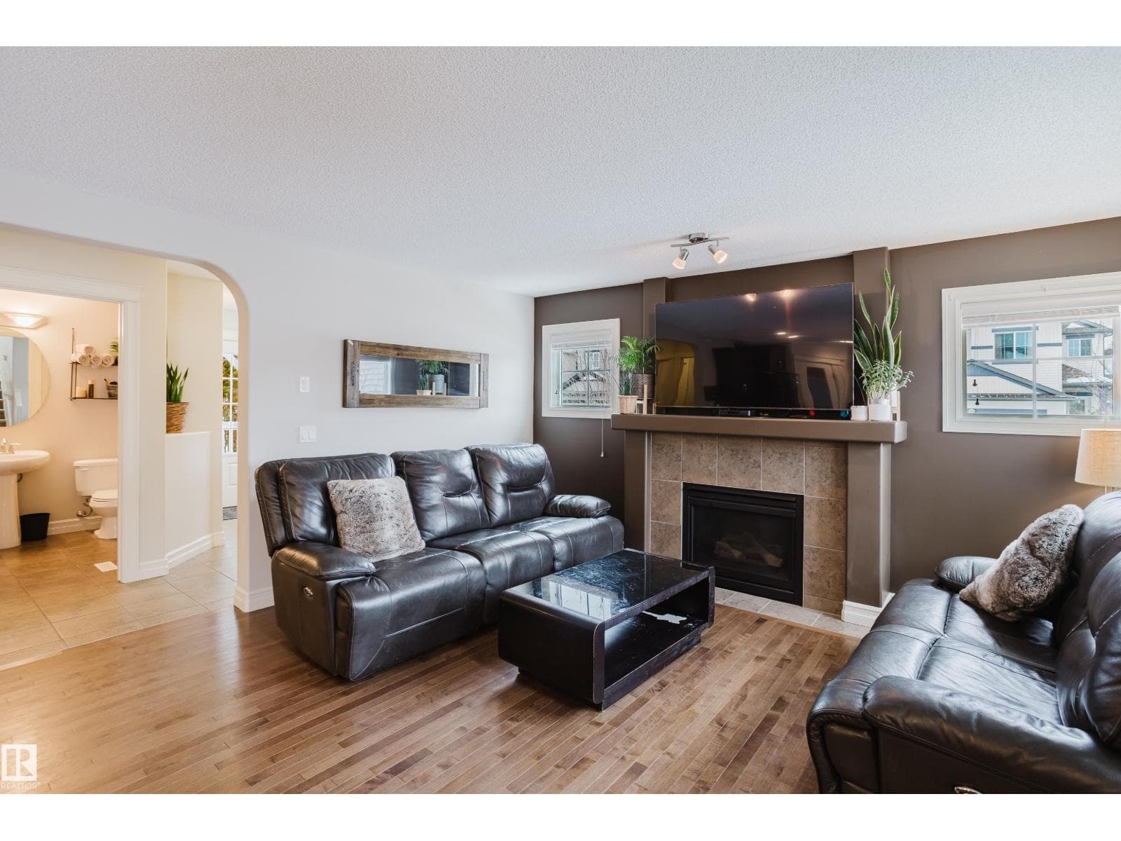 1740 59 ST SW photo 4