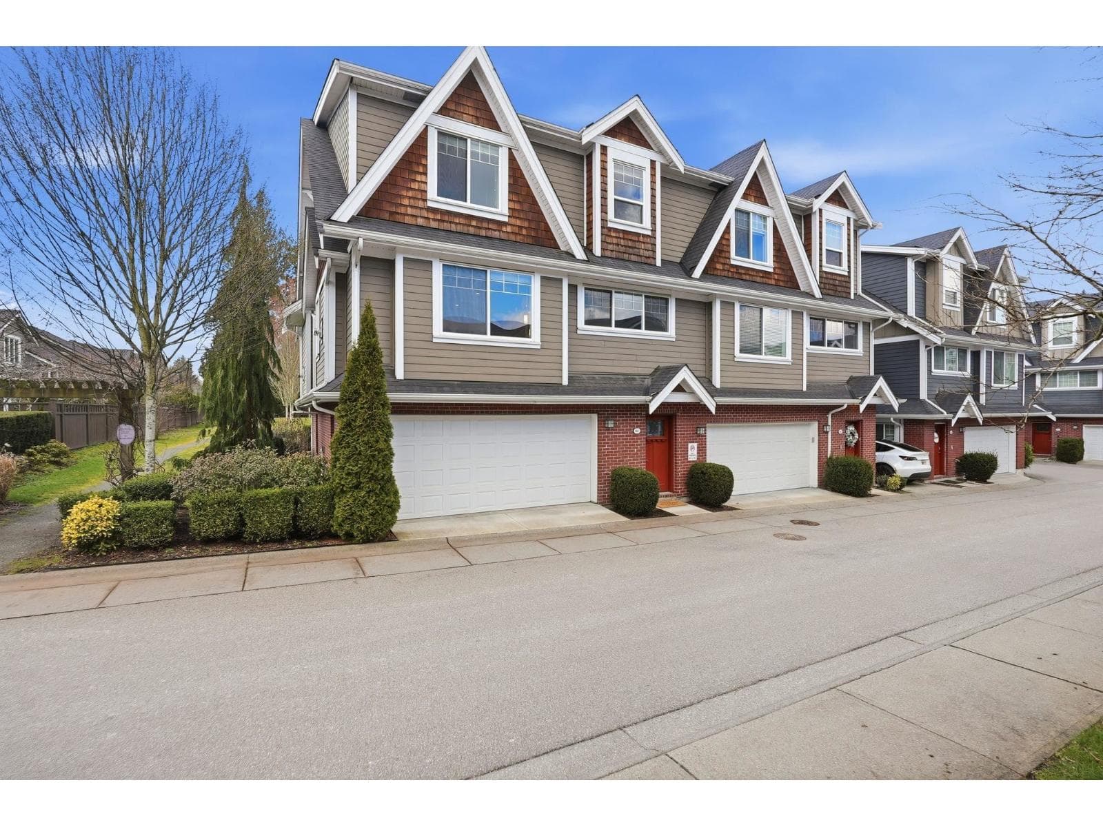 5 bed 4 bath single family at 65 15988 32 AVENUE — $1,275,000