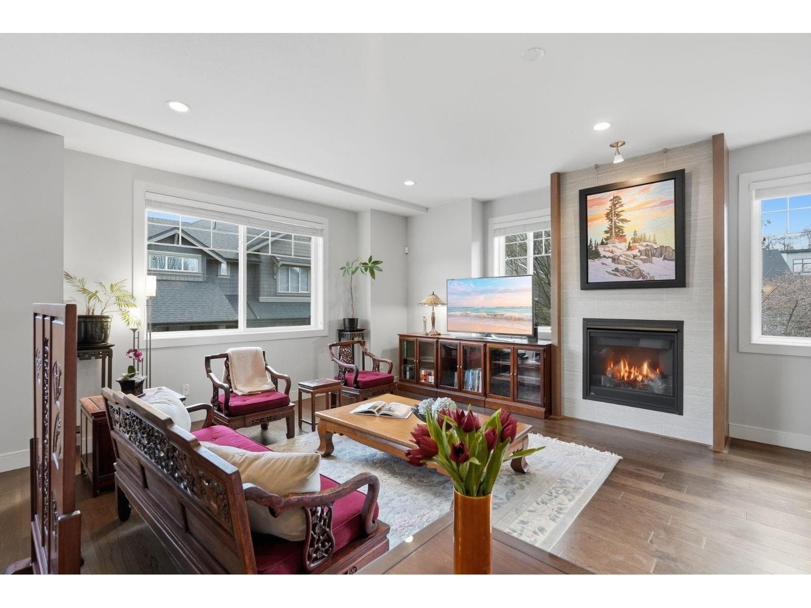 65 15988 32 AVENUE photo 3