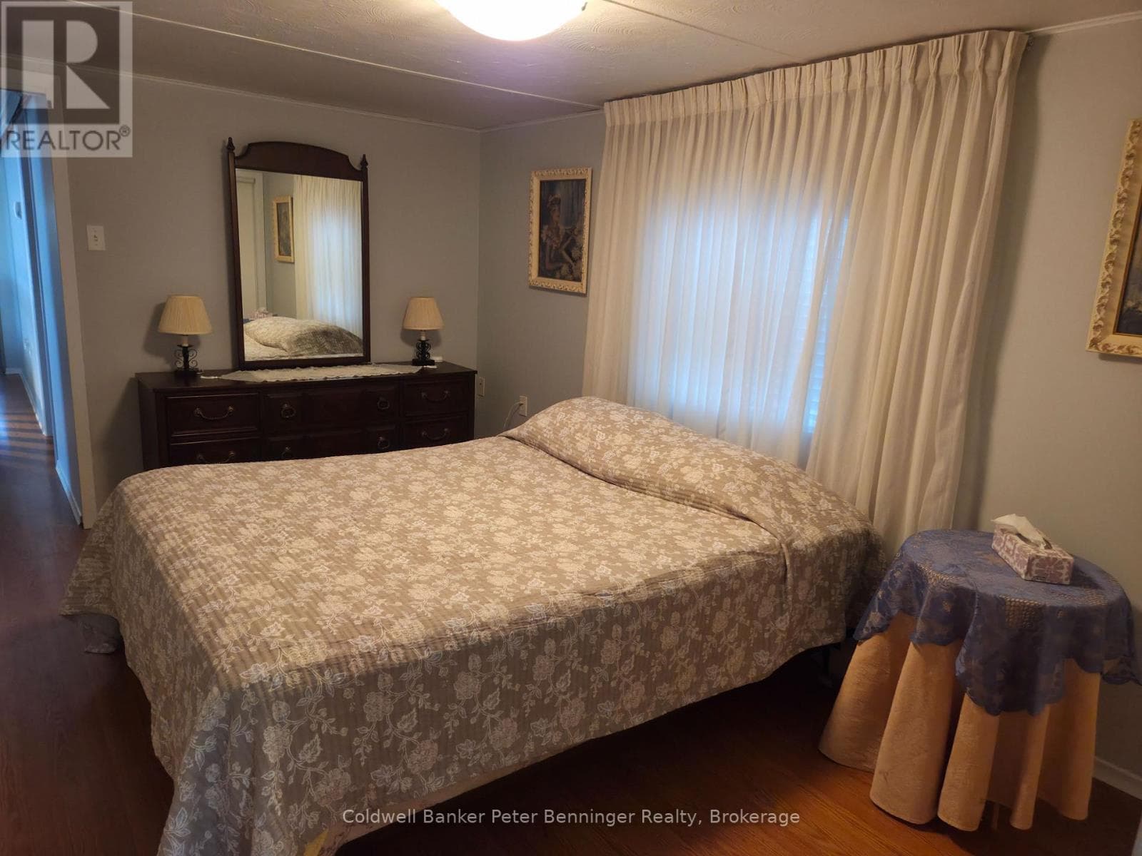 123 SCOTT STREET photo 8