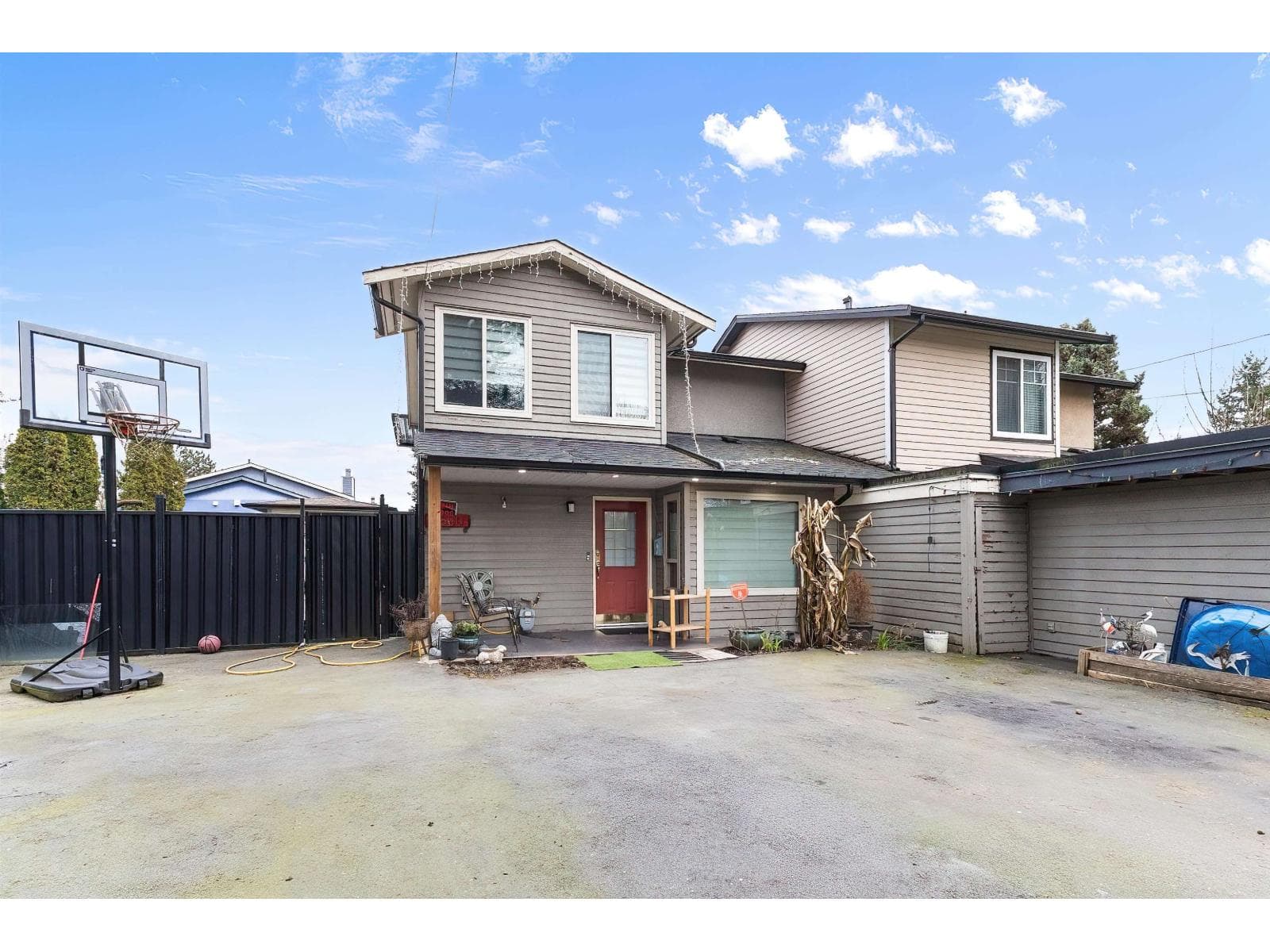 6860 134 STREET photo 2