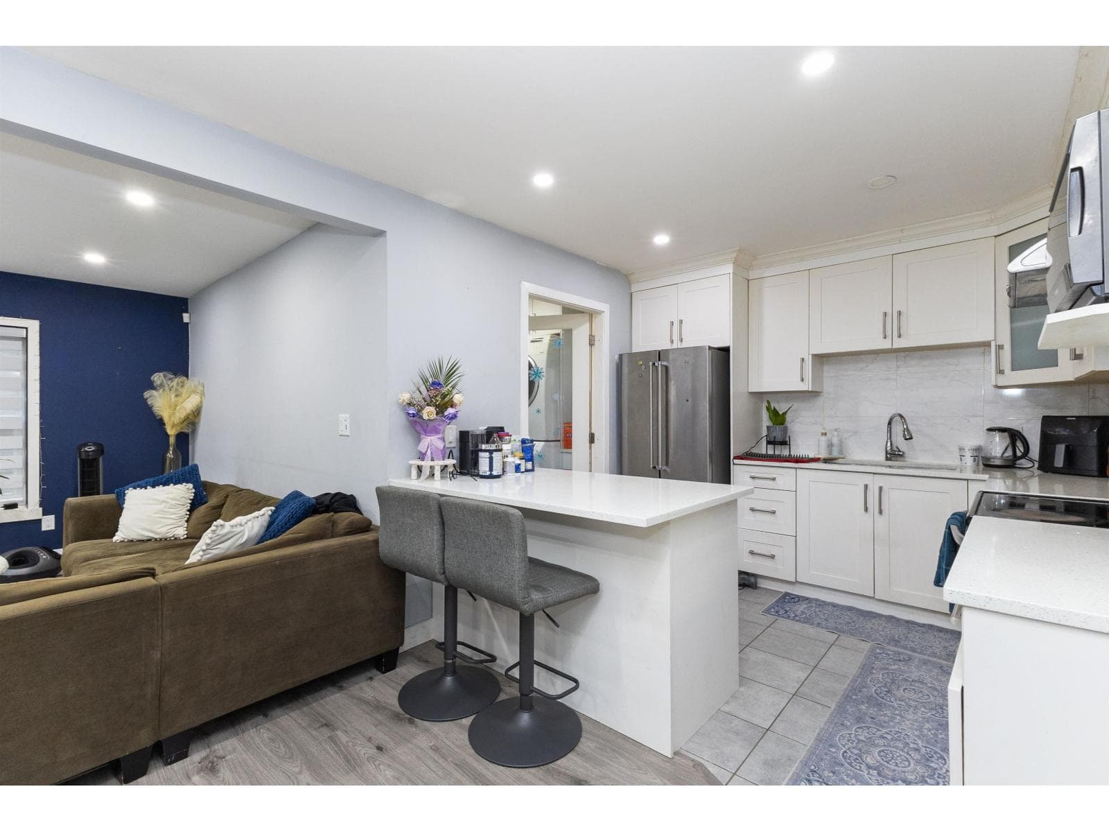 6860 134 STREET photo 5