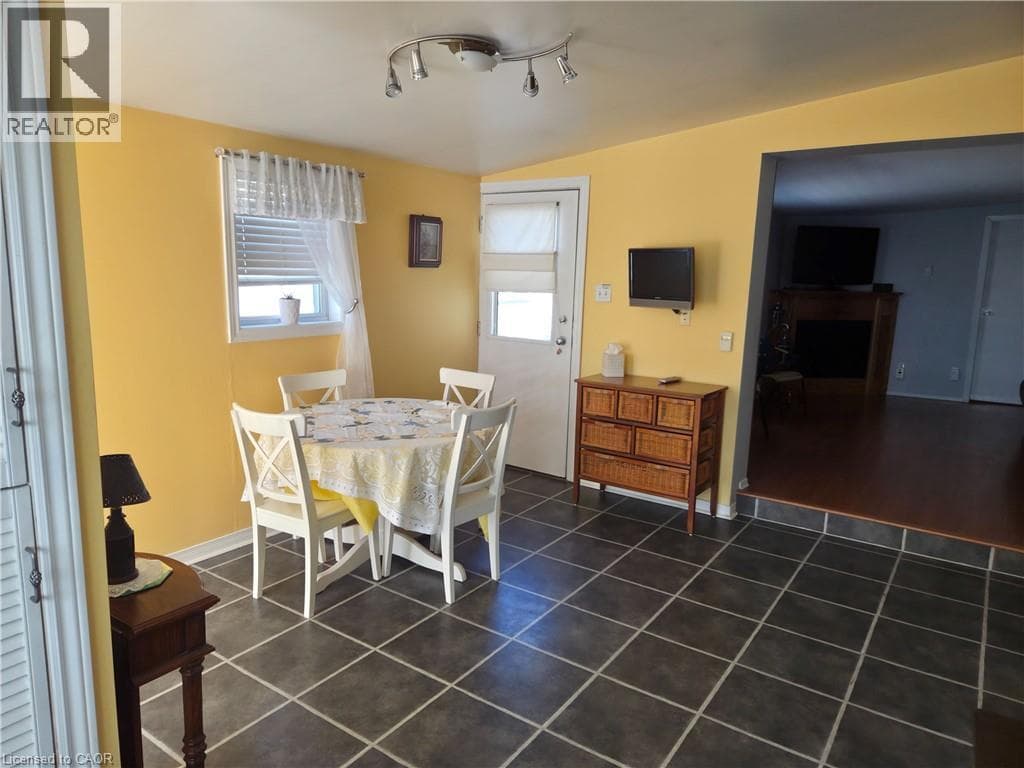123 SCOTT Street photo 4