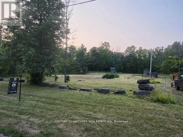 62 ROCKHAVEN ROAD photo 2
