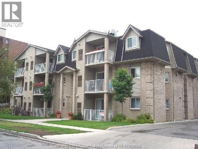 2 bed 1 bath single family at 1323 LANGLOIS Unit# 203 — $199,900