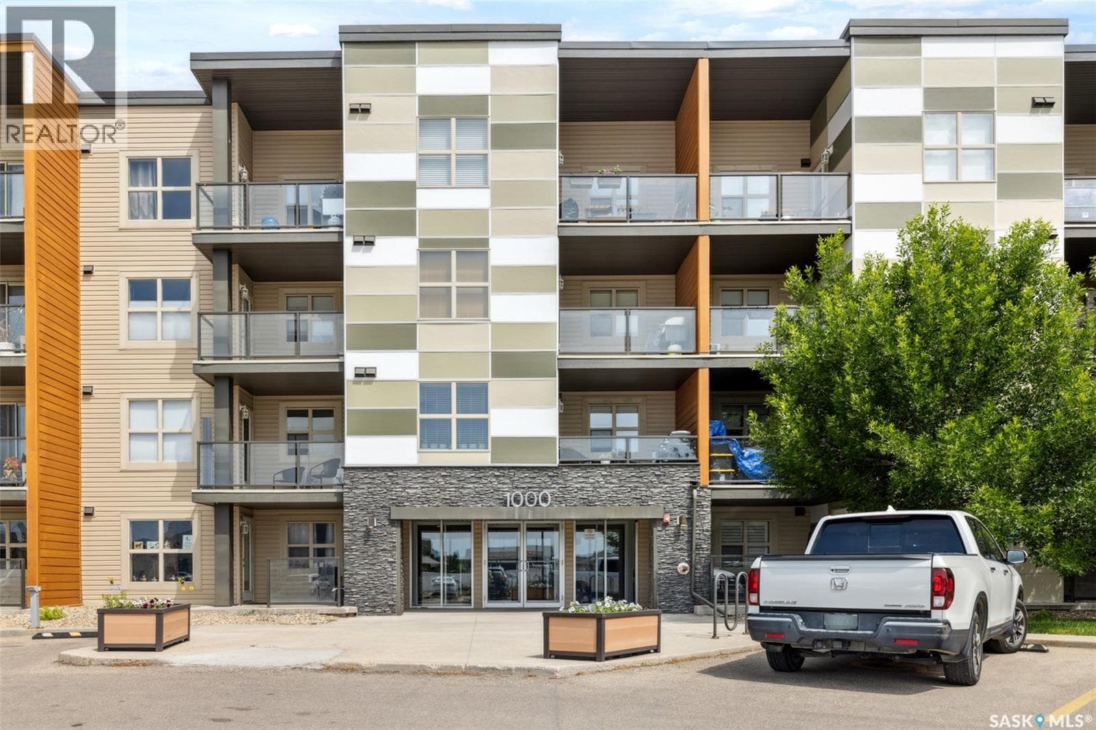 1 bed 1 bath single family at 1414 5500 Mitchinson WAY — $185,000