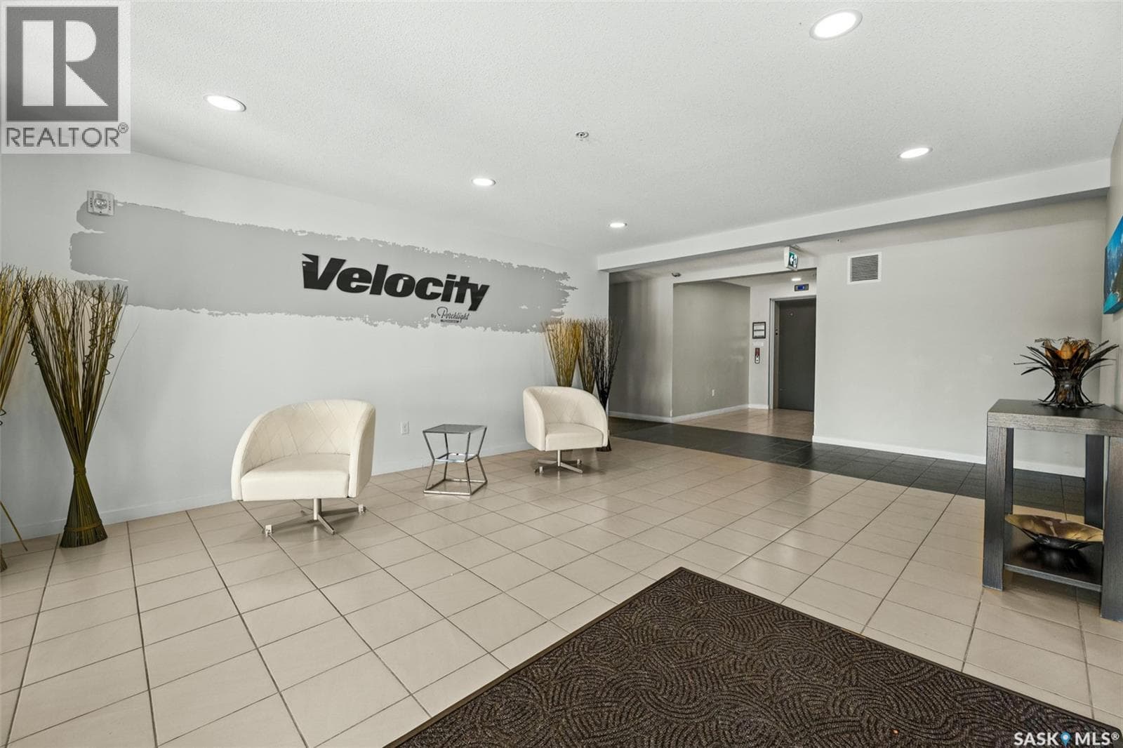 1414 5500 Mitchinson WAY photo 4