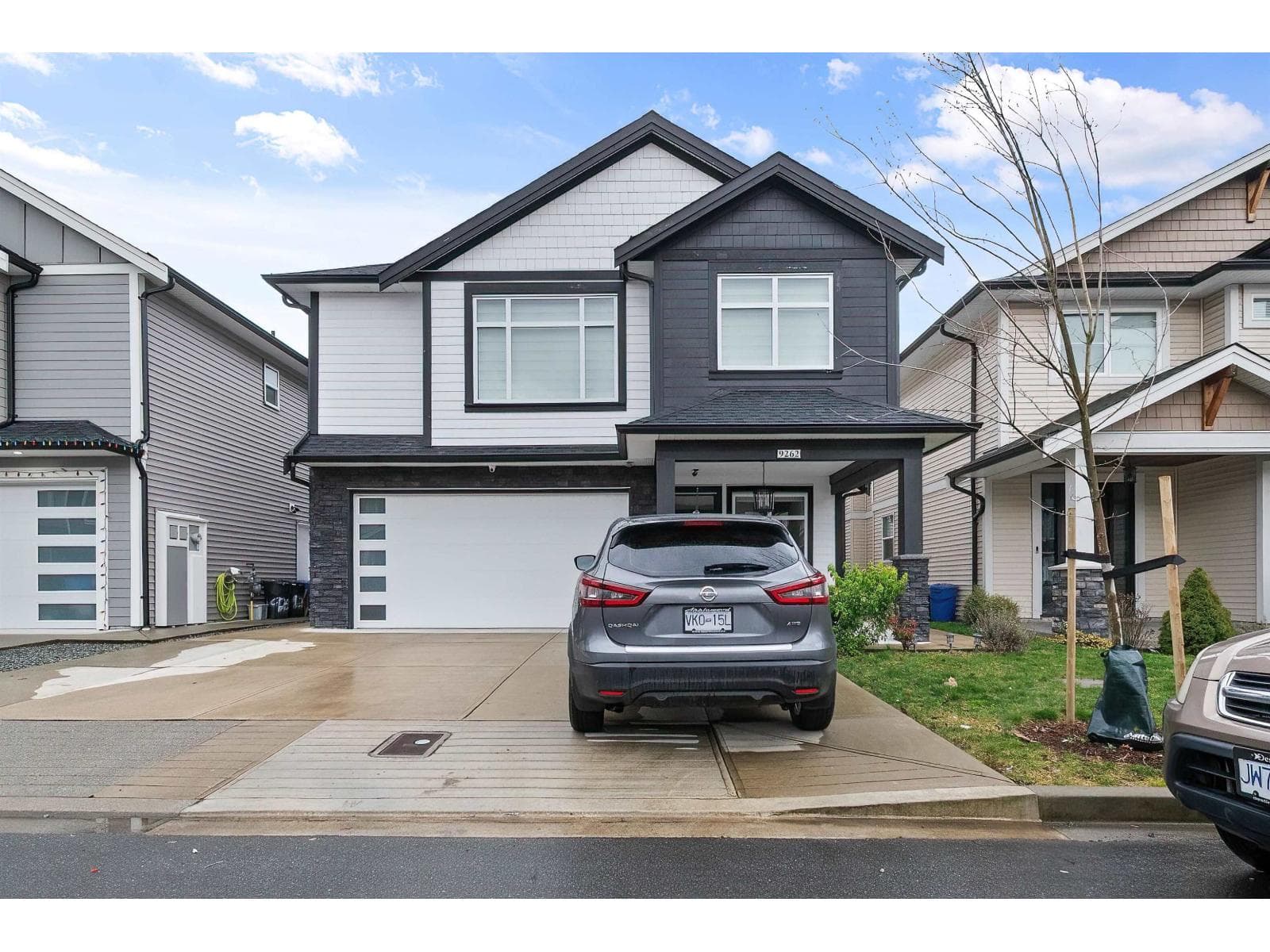 5 bed 3 bath single family at 9262 SITKA PLACE, Chilliwack Proper East — $1,049,000