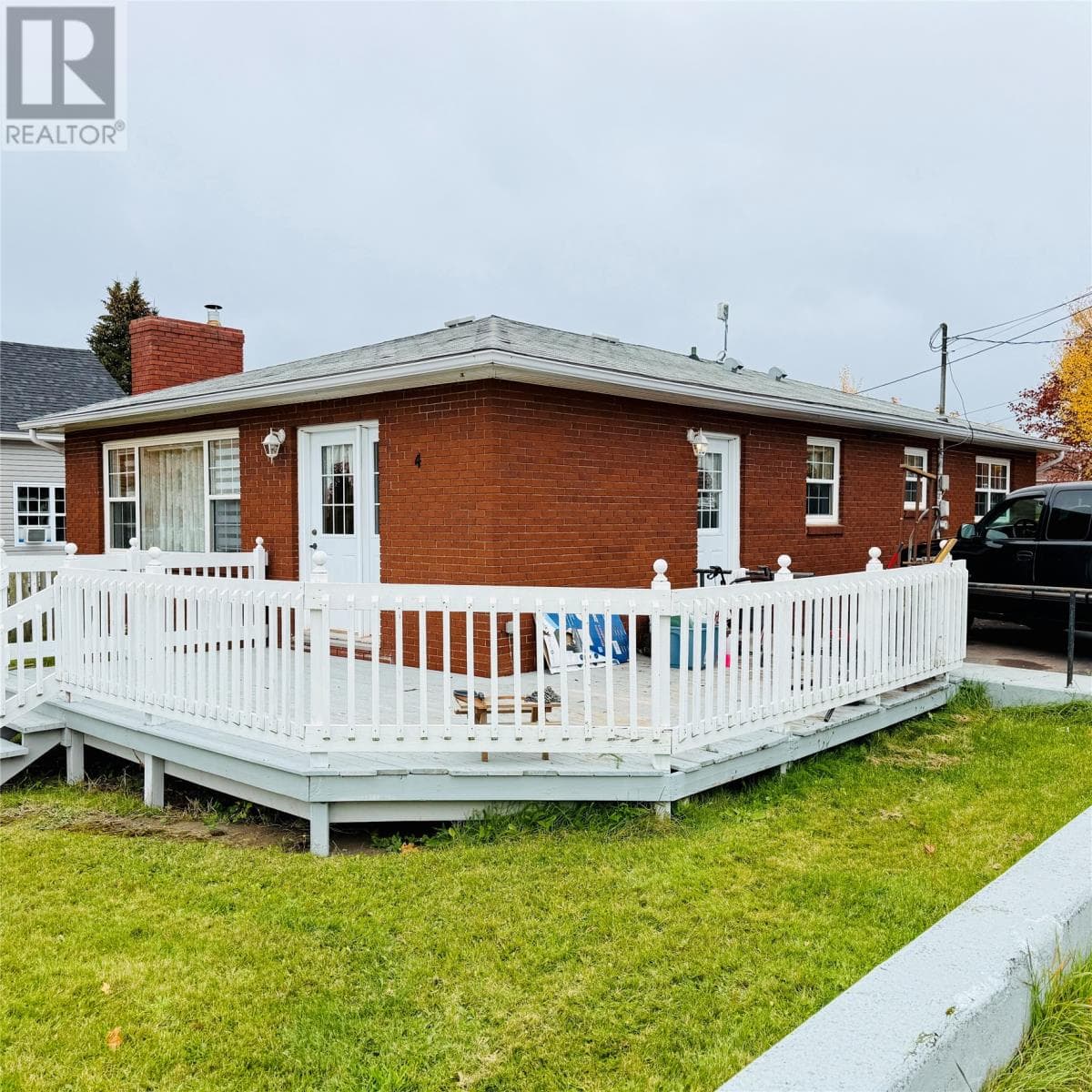 4 Scout Road photo 2