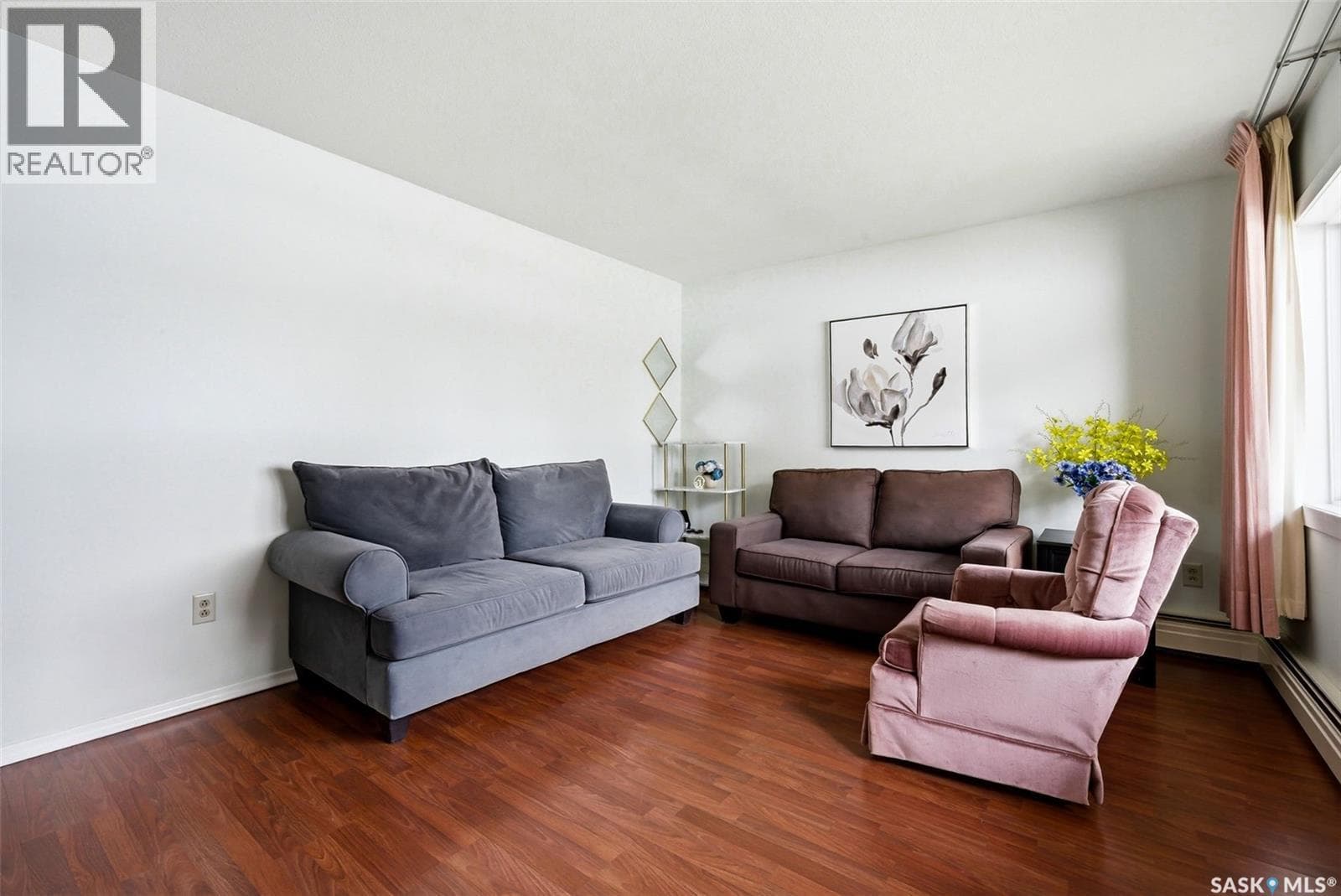 3 4341 Rae STREET — photo 5