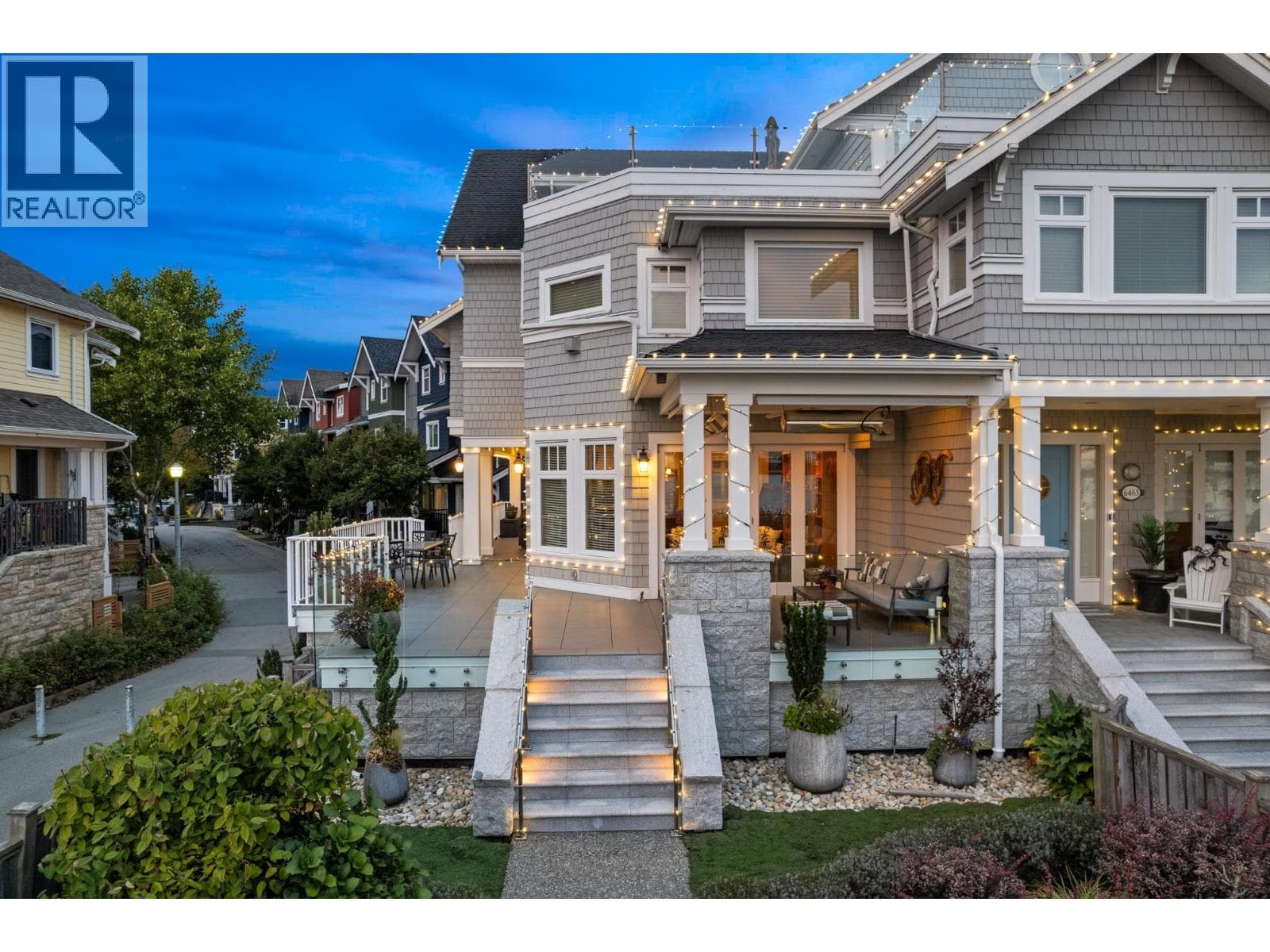 6461 DYKE ROAD photo 2