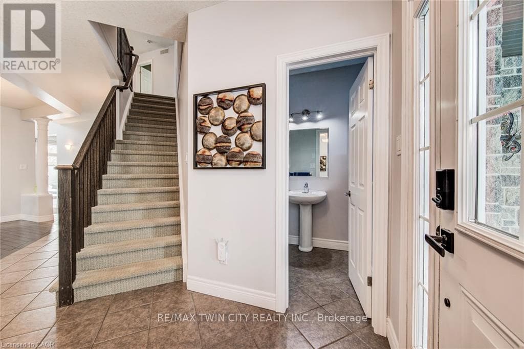 14 LA SALLE STREET photo 11