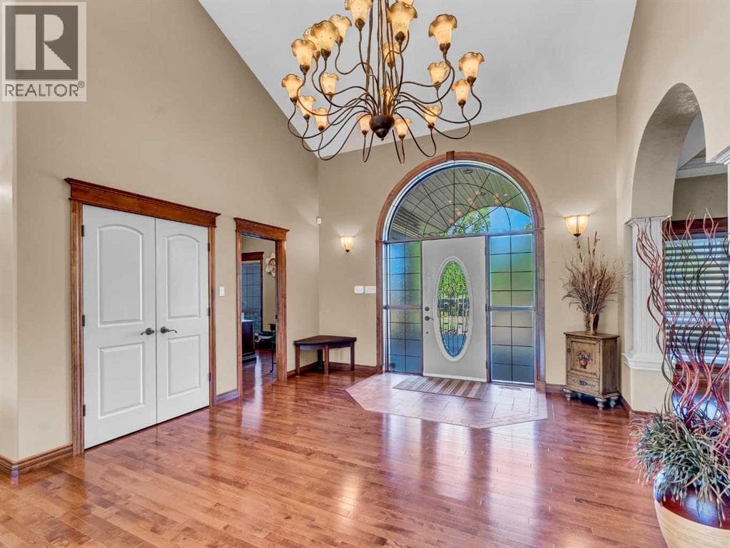 29 Sunvalley Court SW — photo 4