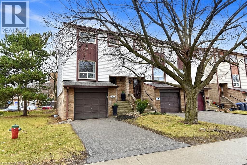 1221 DUNDIX Road Unit# 8 photo 3