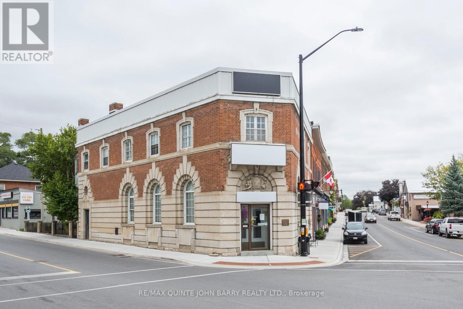 2 MILL STREET photo 2